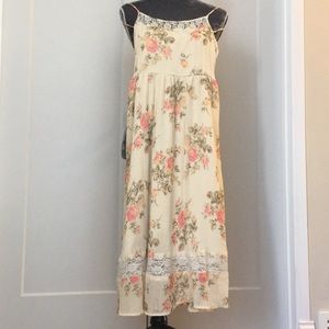 Floral pattern spring dress